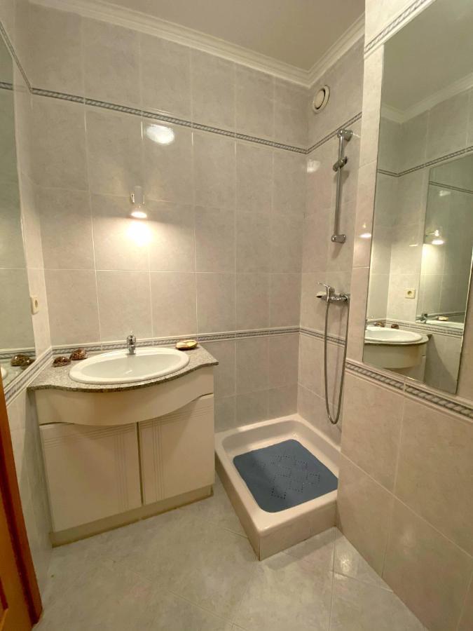 Beachside Feel Full Apartment Beach & Casino Sao Felix da Marinha Exterior photo
