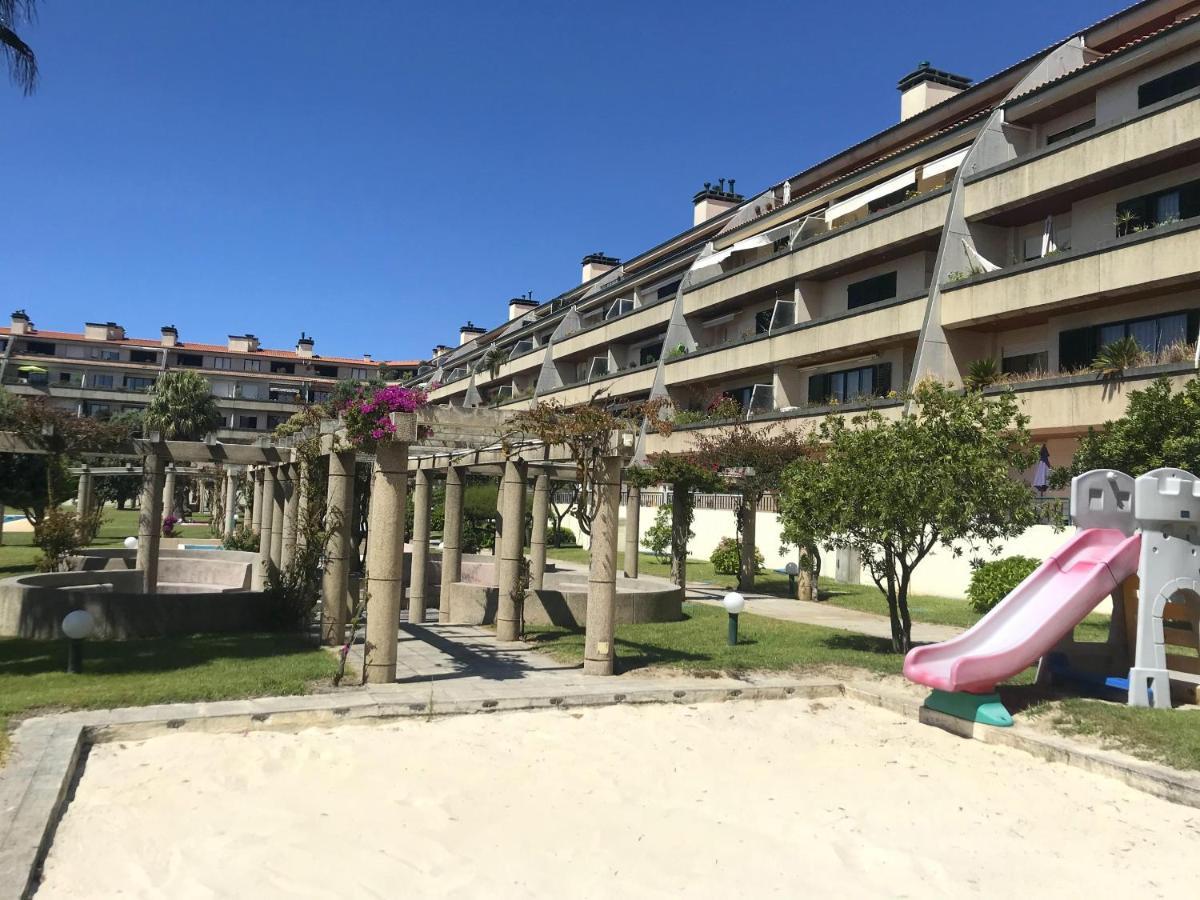 Beachside Feel Full Apartment Beach & Casino Sao Felix da Marinha Exterior photo